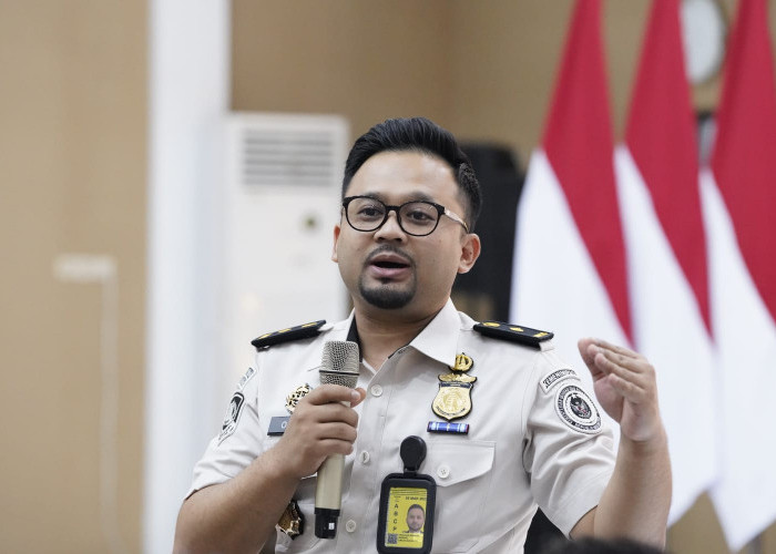 Imigrasi Surabaya Bongkar Modus Baru Haji Ilegal, Terbang Kelas Bisnis dan Incar Autogate