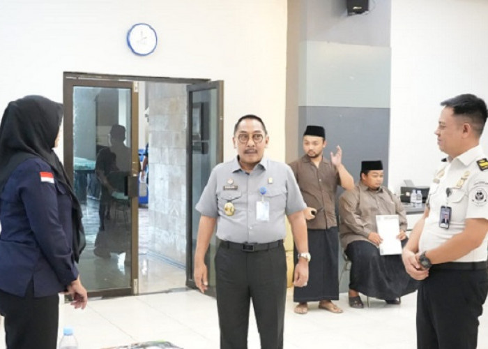 Imigrasi Kediri Jemput Bola ke Tebuireng, 33 Pemohon Urus Paspor Tanpa ke Kantor