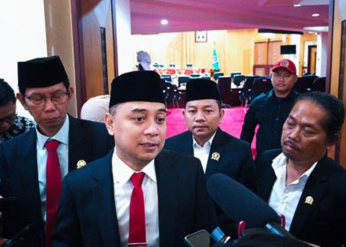 Demo di Grahadi, Wali Kota Surabaya Imbau Demonstran Tertib 