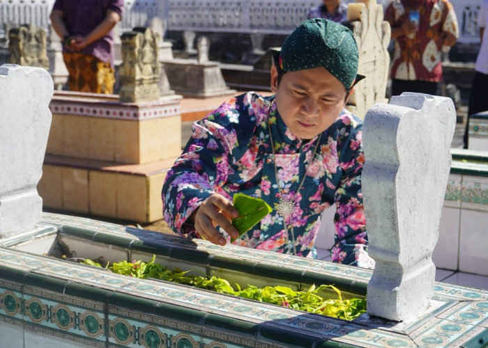 Jelang Hari Jadi Ke-832, Bupati M Nur Arifin Ziarah ke Makam Leluhur Trenggalek