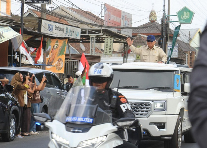 Tiba di Jombang untuk Pembukaan Muktamar NU,  Presiden Prabowo  Disambut Meriah Warga