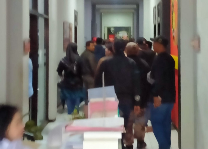 Yai Mim Penuhi Panggilan Polresta Malang Kota