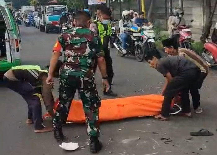Pemotor Tewas Terlindas Truk Usai Jatuh Terserempet Kendaraan di Driyorejo Gresik