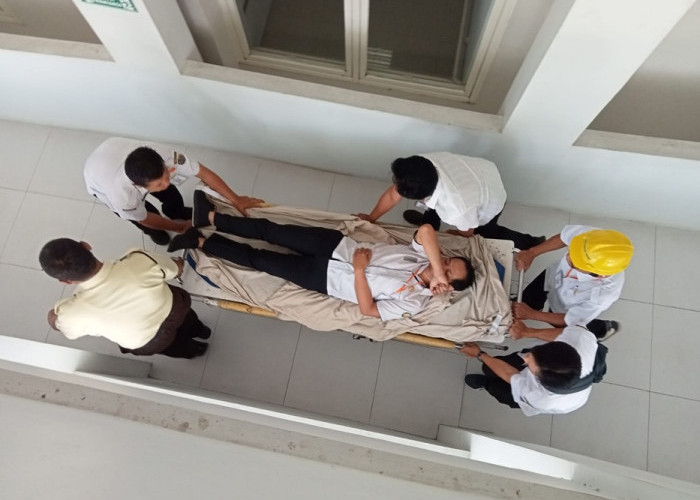 RSUD dr Iskak Tulungagung Simulasikan Penanganan Gempa dan Kebakaran