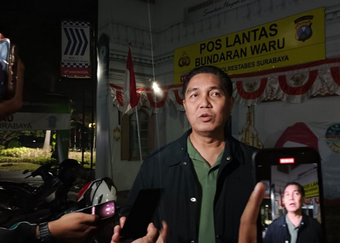 Satu Personel Polri Terluka dalam Teror Bom Molotov di Pos Lantas Surabaya