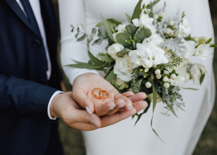 Tips Elegan Menghadiri Pernikahan Mantan: Antara Rasa dan Etiket