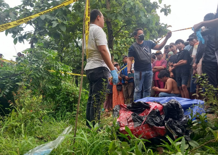 Warga Desa Dadapan Ngawi Digemparkan Temuan Mayat Perempuan Telanjang dalam Koper