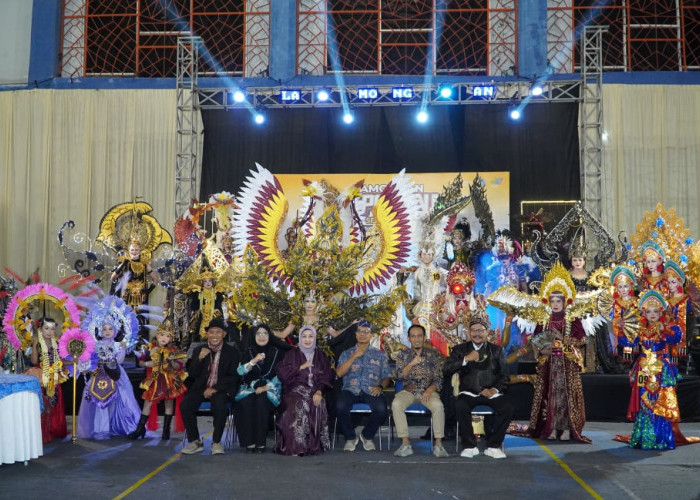 Lamongan Gelar Fashion Fest Perdana, Ekonomi Kreatif Dipacu Tumbuh 5,40%