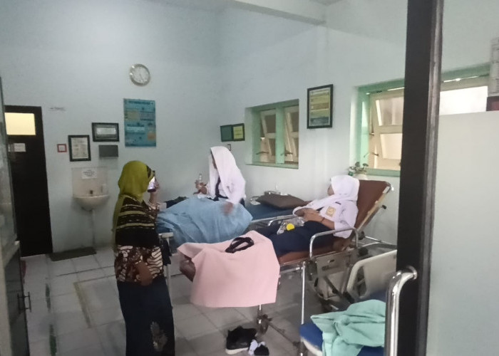 Puluhan Siswa SMPN 1 Boyolangu Keracunan Usai Santap Menu MBG, Dua Dirujuk ke RS