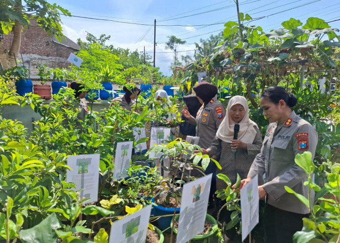 Polda Jatim Asistensi Kampung Tangguh Semeru Desa Labruk Kidul, Dorong Ketahanan Pangan Keluarga