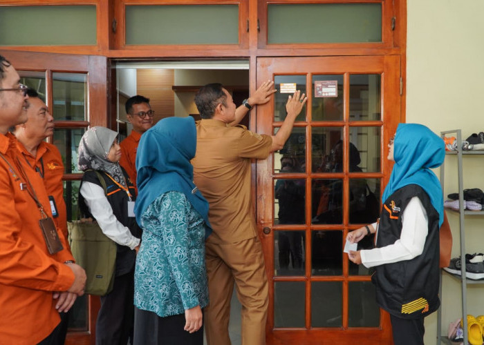 Ekonomi Lamongan Tumbuh 10,79% Q1-2026, Tertinggi ke-2 se-Jatim, Kemiskinan Ekstrem Anjlok