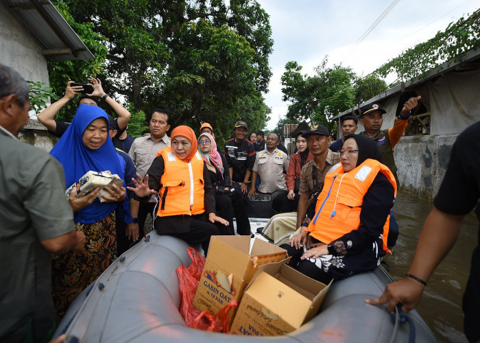 Khofifah Minta Pj Bupati Pasuruan Bersama Dinas SDA Datangkan Pompa Air dan Normalisasi Sungai Rejoso