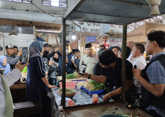 Gus Fawait Serap Aspirasi Pedagang Pasar Tanjung Jember