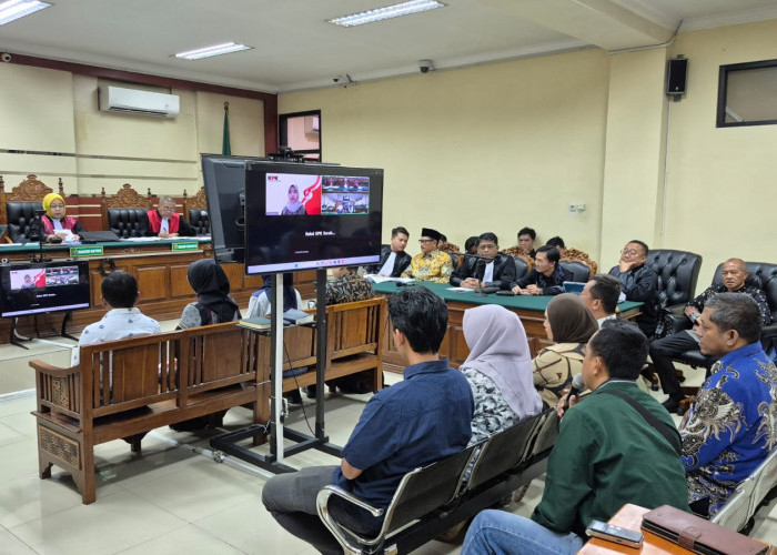 Sidang ke-9 Maidi Madiun Cs (1): 11 Saksi Dihadirkan, Pemilik Butik Ulfa Akui Amel Pernah Dapat Proyek