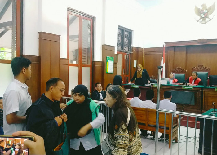 Bongkar Rumah Dinas Bea Cukai, Murnita Divonis 11 Bulan