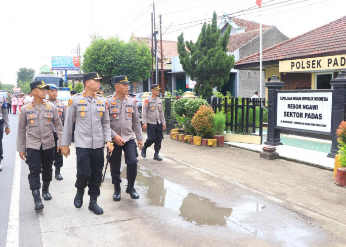 Kapolres Ngawi AKBP Charles Kunker ke Polsek Padas, Tingkatkan Kualitas Pelayanan dan Kesiapsiagaan