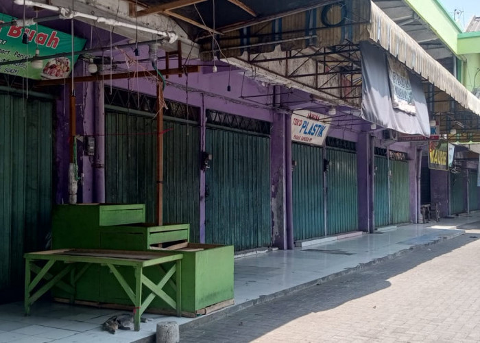 Pedagang Pasar Bandar Mogok Jualan, Direksi Perumda Joyoboyo Tak Respons