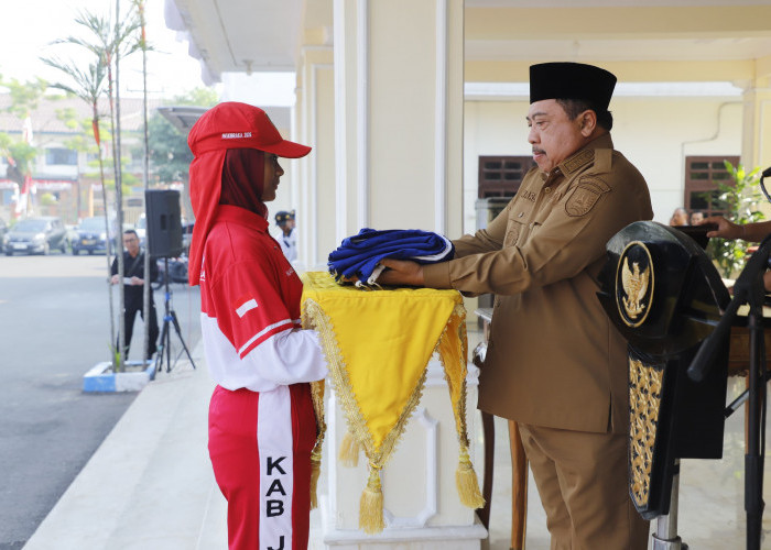Bupati Warsubi Buka Pemusatan Latihan Capaska Jombang 2026, Tanamkan Disiplin dan Jiwa Kepemimpin