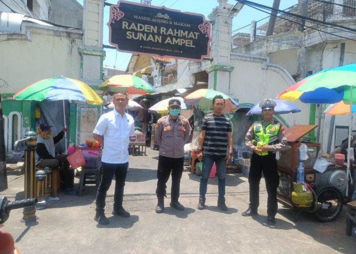 Tingkatkan Patroli di Wisata Religi Sunan Ampel Surabaya, Polsek Semampir Jamin Keamanan Peziarah