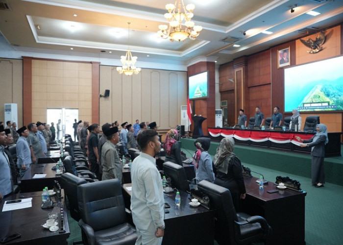 DPRD Jombang Bahas Sertifikasi dan Praktik Subkontrak dalam Raperda Jasa Konstruksi