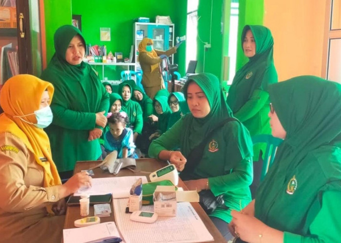 Persit Koramil Kepohbaru Bojonegoro Gelar Cek Kesehatan Gratis