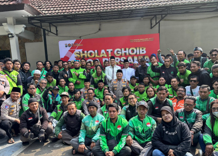 Polresta Malang Kota Salat Gaib Bersama Komunitas dan Tokoh