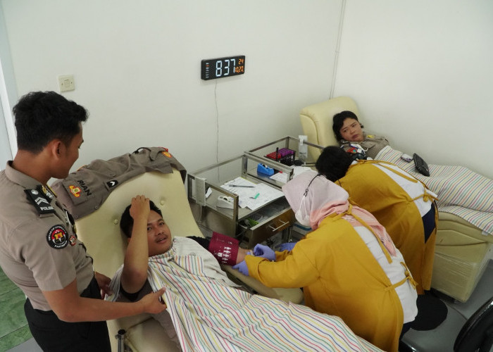 Sambut HUT Ke-75 Humas Polri, Polres Blitar Gelar Donor Darah