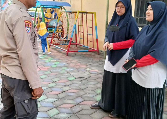 Polisi Sahabat Anak: Bhabinkamtibmas Polsek Bubutan Sambangi TK Tapas Al-Falah Surabaya