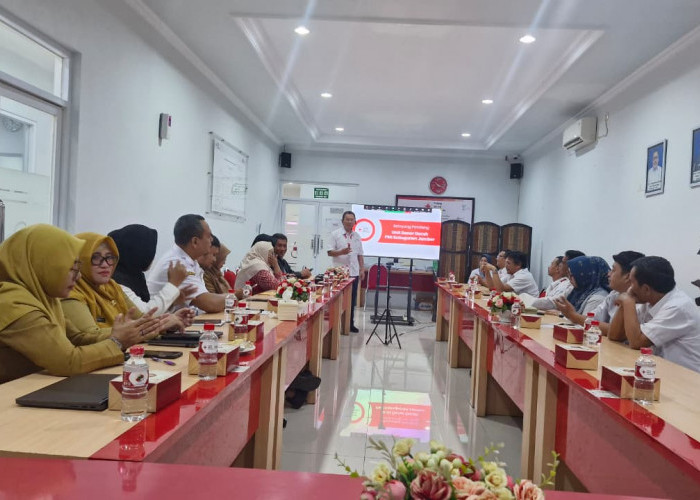 Visitasi Dinas Kesehatan Jember, PMI Siap Tingkatkan Layanan Donor Darah