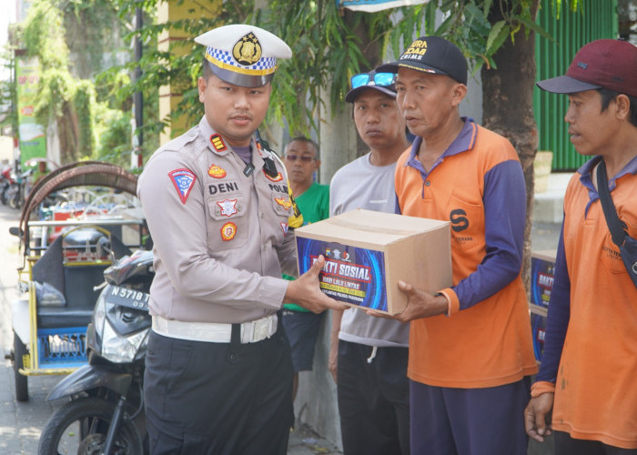 Peringati Harlantas Ke-69, Polres Pasuruan Bantu Supeltas dan Korban Kecelakaan