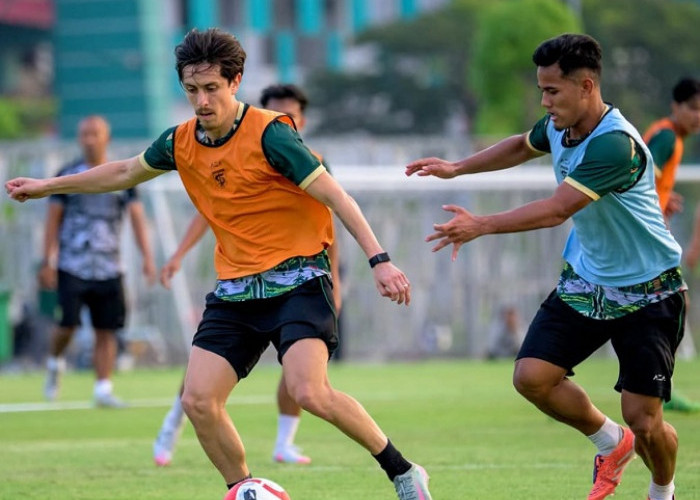 Rivera Puji Rekrutan Persebaya, Nilai Komposisi Skuad Sangat Menjanjikan