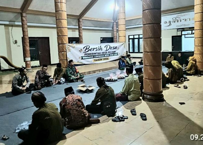 Tradisi Bersih Desa, Pemdes Picisan Gelar Tumpengan dan Doa Bersama