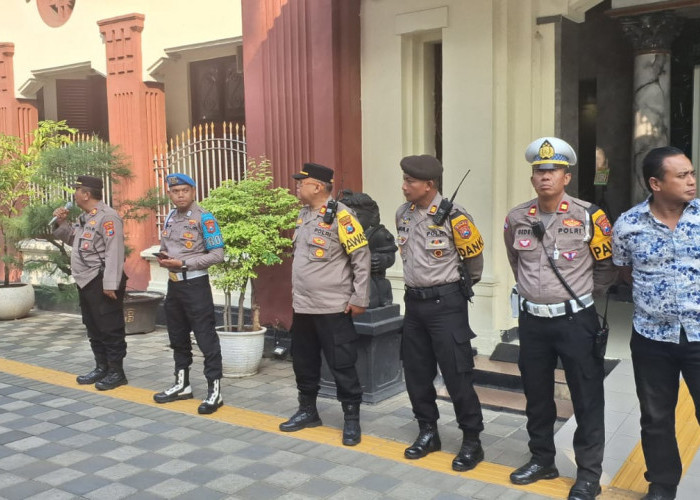 Polsek Sawahan Amankan Sidang Perdata di PN Surabaya, Ratusan Personel Gabungan Dikerahkan