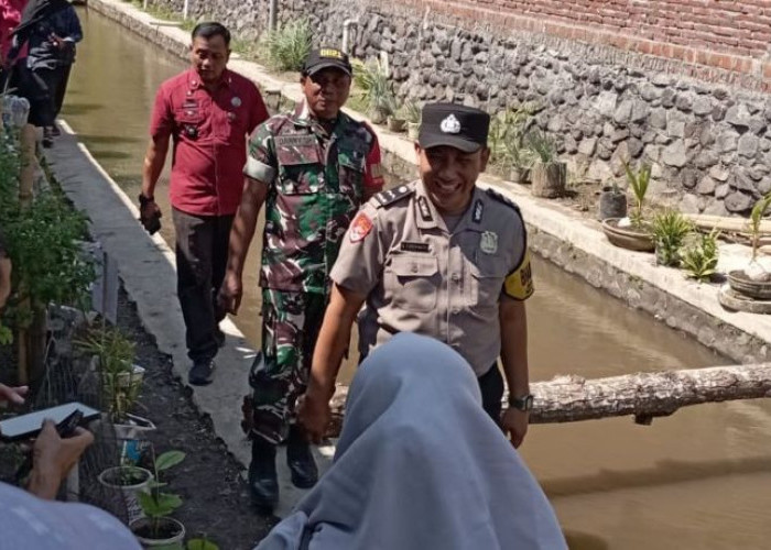 Pemdes Karangsari Gandeng Babinsa dan Bhabinkamtibmas Dalam Verifikasi Desa Berseri Lumajang