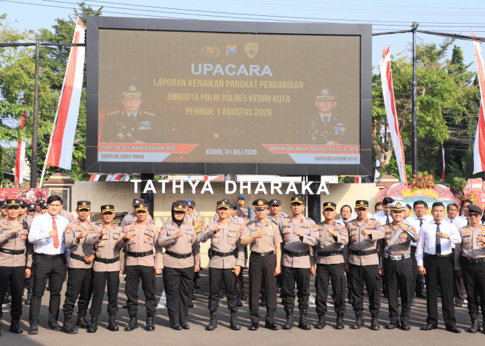Pimpin Upacara Kenaikan Pangkat Pengabdian, Kapolres Kediri Kota: Ini Bukti Loyalitas dan Integritas Anggota