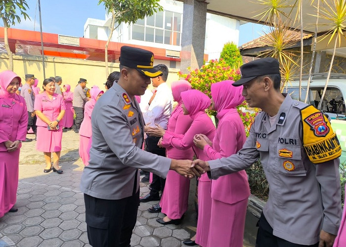  Kapolres Kediri Apresiasi Kebersihan Mako dan Kekompakan Personel Polsek Ngadiluwih