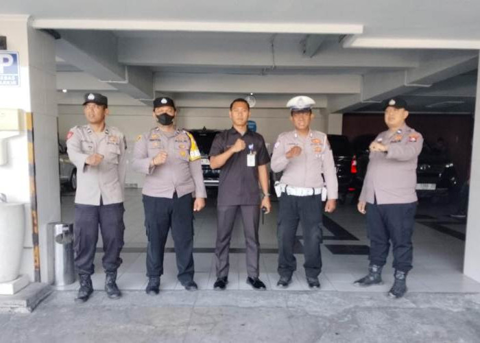 Polsek Tenggilis Mejoyo Gencarkan Patroli Wilayah Objek vital