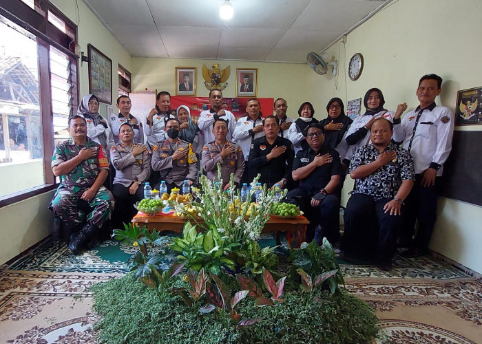 Gelar Jumat Curhat, Polrestabes Surabaya Apresiasi Program RW 12 Bebas Pungli