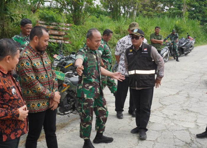 Tancap Gas Pra TMMD 129 Lamongan, TNI-Warga Normalisasi Sungai Desa Tlemang