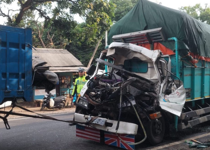 Kecelakaan Maut di Pasir Putih Situbondo, Balita Tewas Terjepit Dasbor Truk
