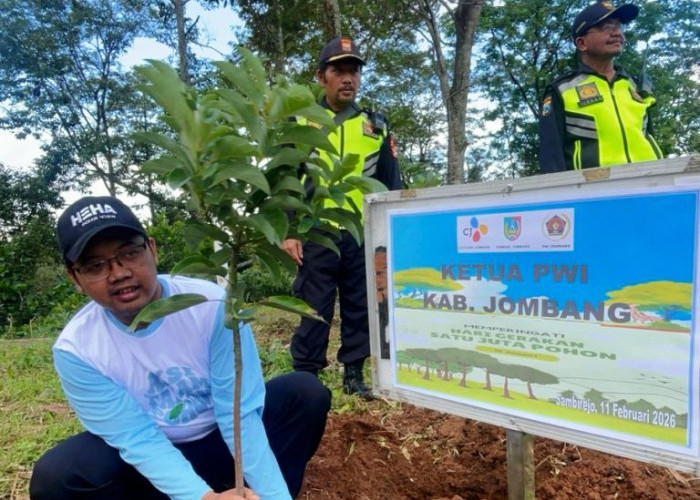 Peringati HPN 2026, PWI Jombang Gelar Penanaman Pohon Bersama Lintas Sektoral 