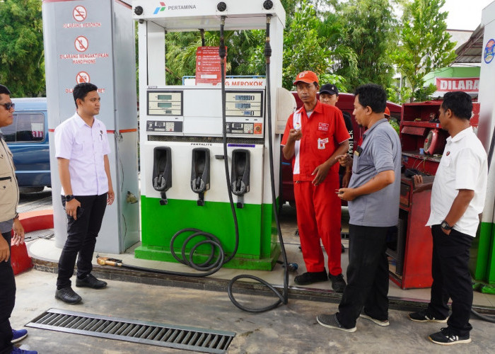 Mudik Lebaran 2024: Polres Bangkalan Awasi SPBU, Cek Ketersediaan BBM dan Harga