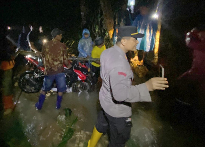 Gadis Rejosari Terseret Air di Atas Jembatan, Ditemukan Meninggal