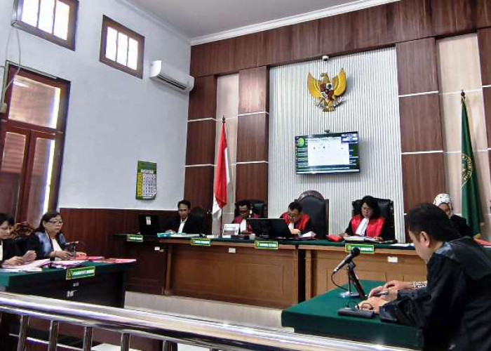 Simpan Sabu Dalam Helm, Wanita Surabaya Ini Diringkus Depan Rumah