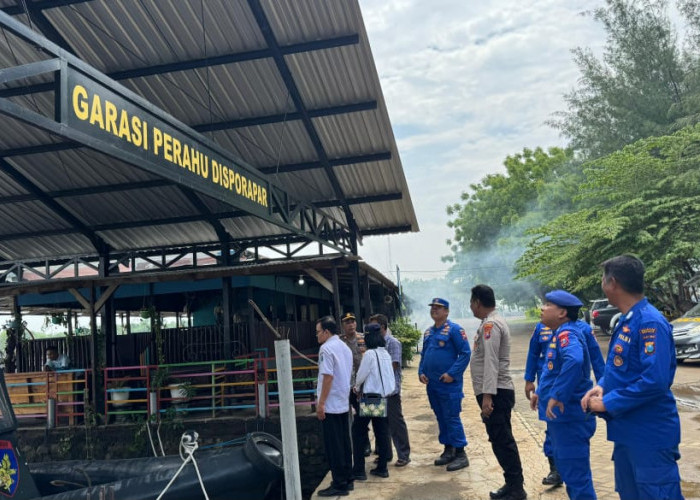 Cuaca Ekstrem, Polisi Jaga Keamanan Libur Nataru di Wisata Perairan Sidoarjo