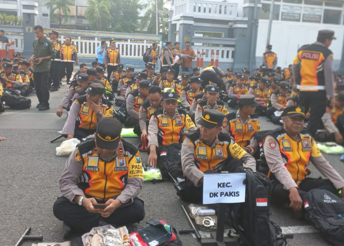 Polrestabes Surabaya Gelar Apel Kesiapan Pengamanan Pilkada, Kapolsek Dukuh Pakis Siap Tugas