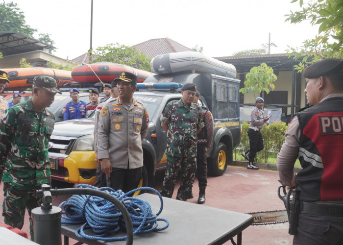 Polresta Sidoarjo Gelar Apel Bersama Kesiapan Tanggap Darurat Bencana Hidrometeorologi 