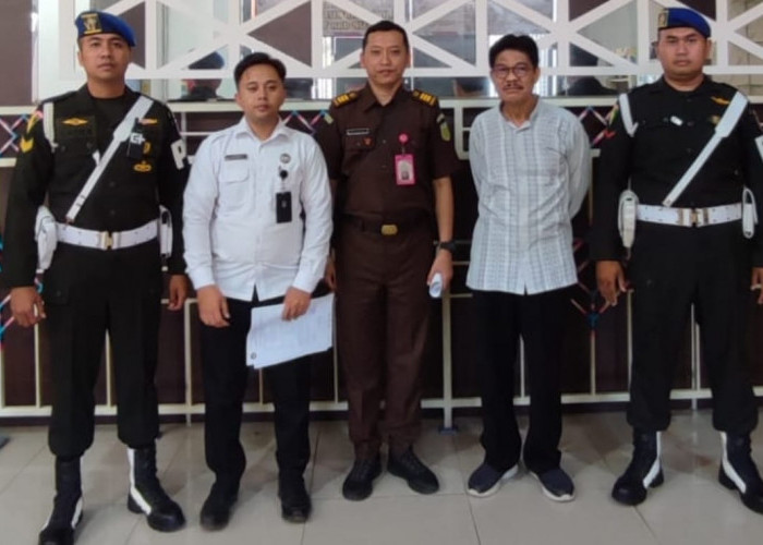 Kejati Jatim Tetapkan Mantan Kepala Dinas Pendidikan Jatim Tersangka Korupsi Hibah SMK 