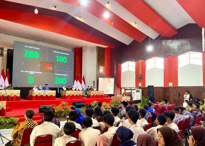 Semifinal Lomba Cerdas Cermat 2025 di SMKN 6 Surabaya Berlangsung Meriah, Kepsek Dukung Keberlanjutan