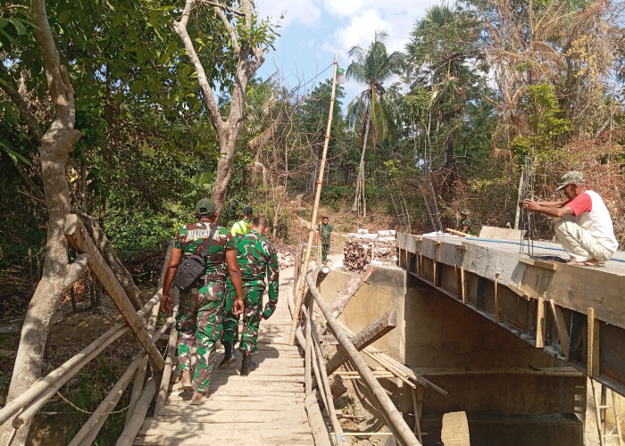 Dandim Sumenep Blusukan Cek Progres Jembatan Bakti TNI AD